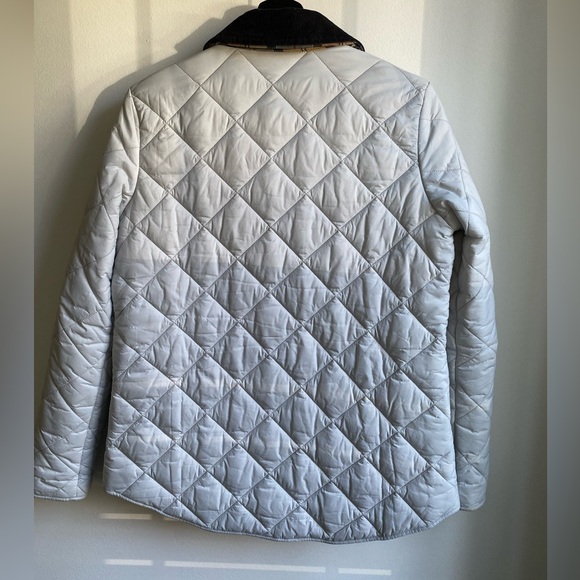 BARBOUR Quilted Jacket, Ladies' small - Picture 3 of 4